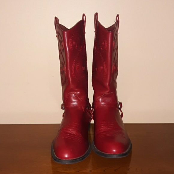 rampage red boots